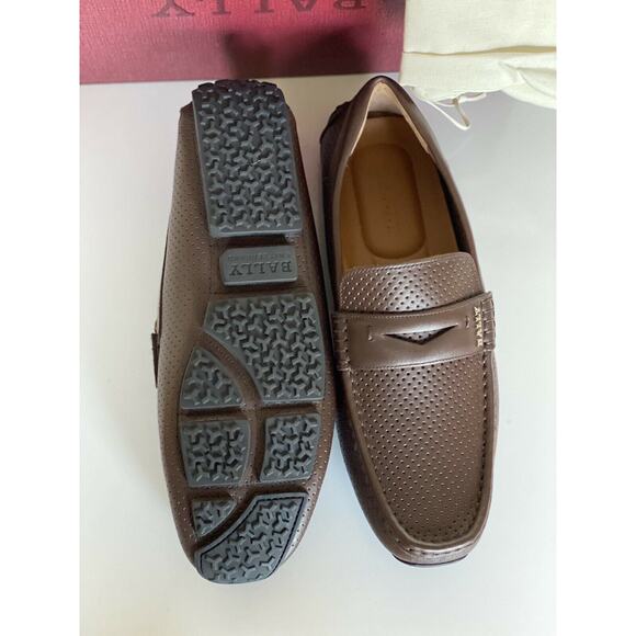 Bally Perforated Men\'s Calf Leather Driver Loafers Coconut 11 D US 6231354 NIB